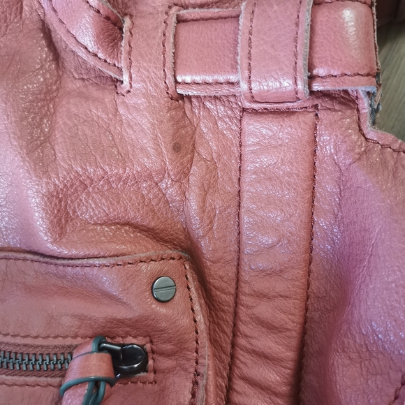 Liebeskind Virginia Sporty Vintage Leather Tote - Picture 3 of 12